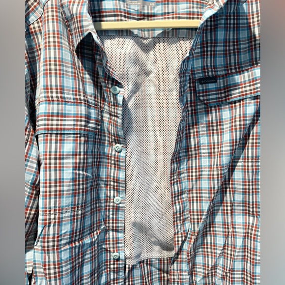 Columbia Mens ActiveWear Button-Up Shirt Breathable Mesh Back Size Large - Picture 4 of 6